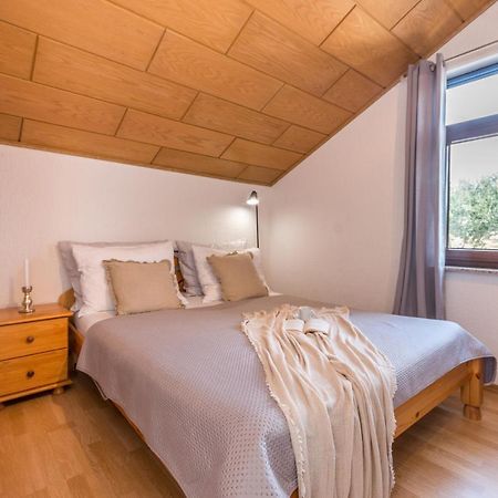 Mustel Travel Apartments Sveti Petar  Eksteriør bilde