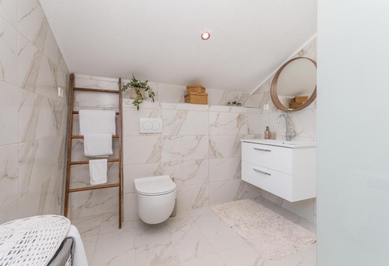 Mustel Travel Apartments Sveti Petar  Eksteriør bilde