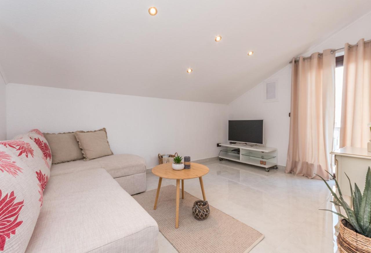 Mustel Travel Apartments Sveti Petar  Eksteriør bilde